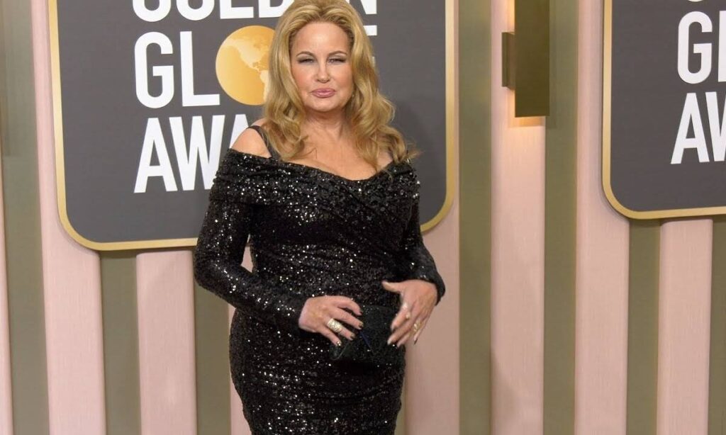 jennifer-coolidge-net-worth