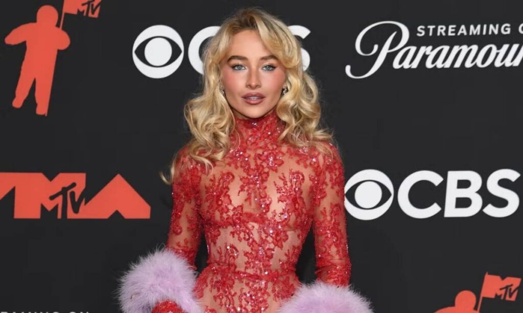 who-is-sabrina-carpenter-height-and-weight-a-quick-introduction