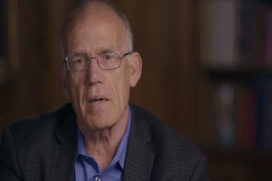 Victor Davis Hanson Bio