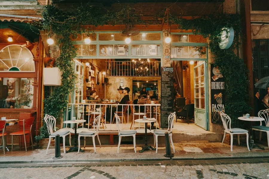 Why Gen Z Loves Discovering Every Hidden Cafe in Clark